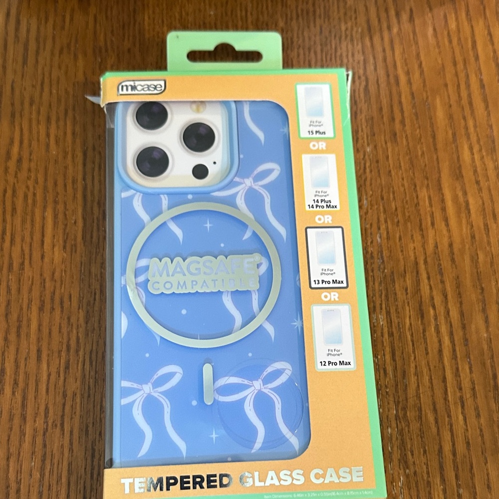 13 pro max Blue MagSafe Compatible iPhone Case
Opened package